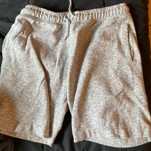 Mens shorts size M sweat shirts